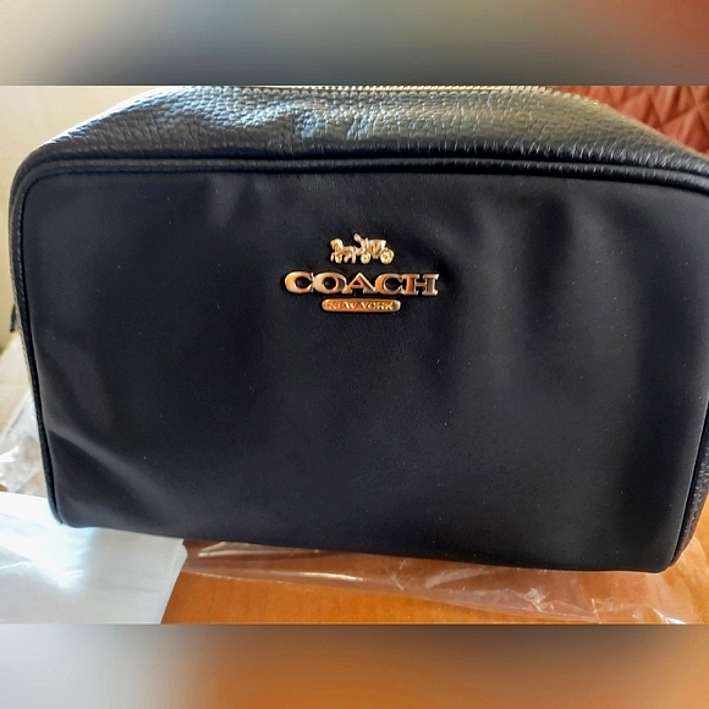 Coach Ellis Cosmetic Travel Case - Picture 3 of 9